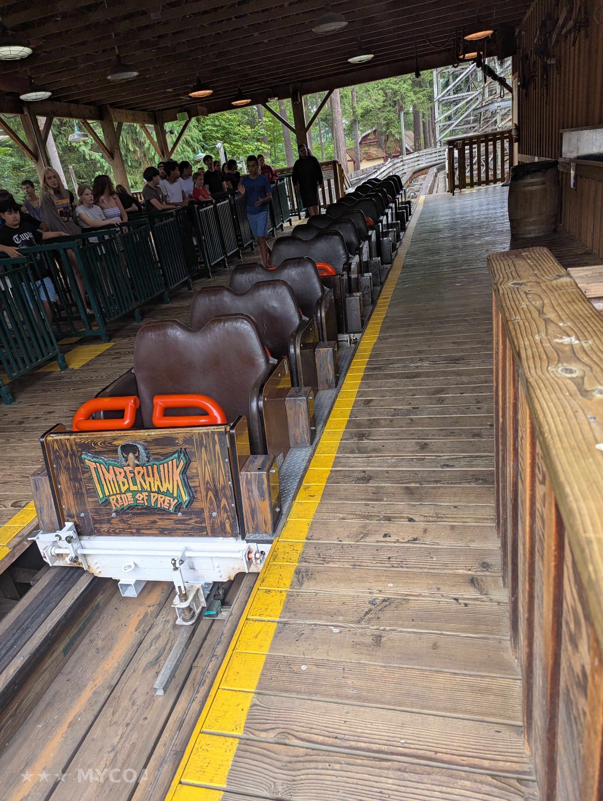 Wild Waves Theme Park
