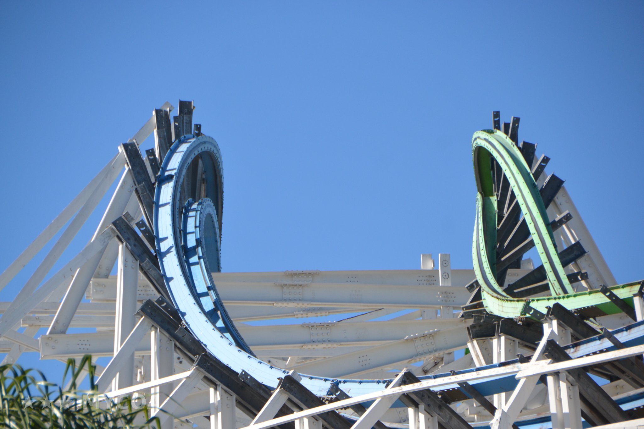 Twisted Colossus