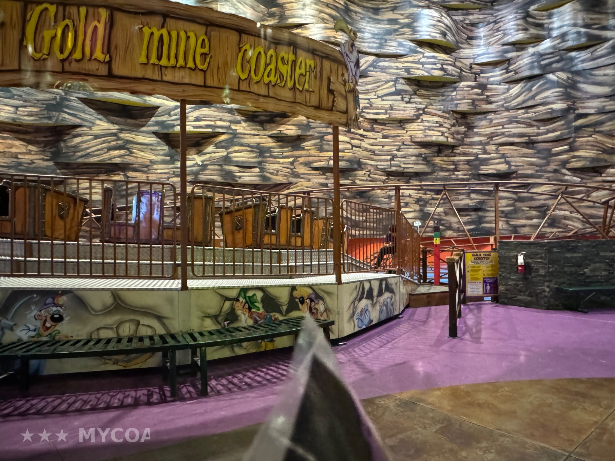 Photo de Gold Mine Coaster