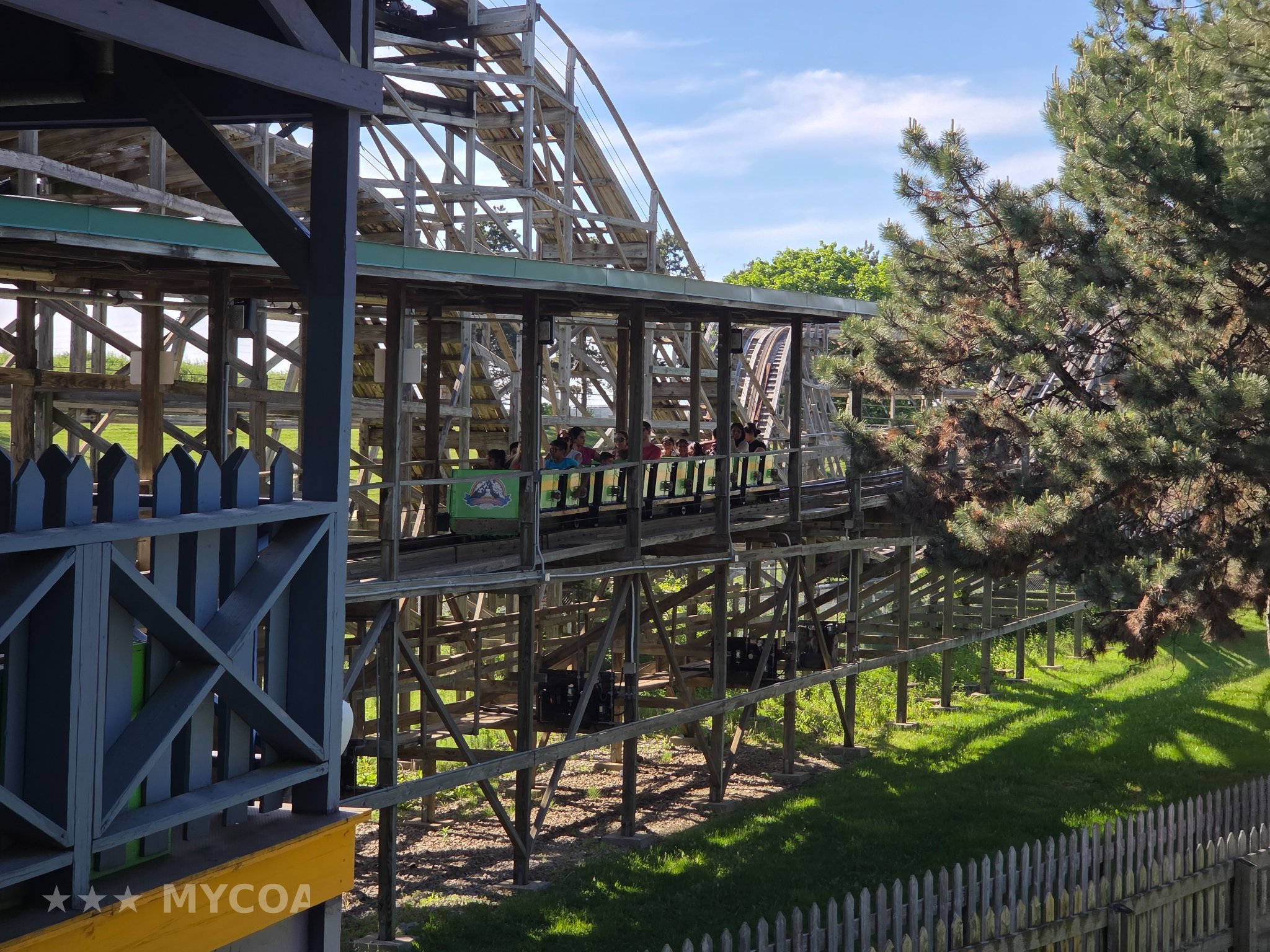 Ghoster Coaster